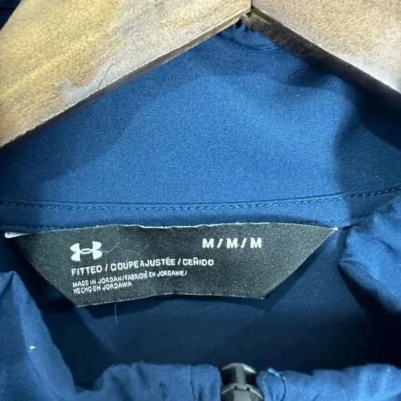 Under Armour‎ Storm Winds Pullover Windbreaker Jacket Mens Medium Blue Fitted - Picture 2 of 9